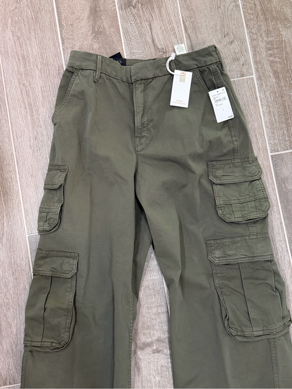 Good American Olive Green Wide-Leg Cargo Pants - Picture 5 of 8